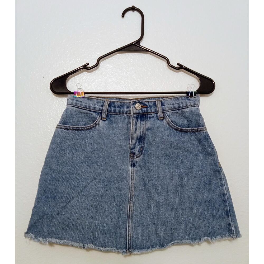 Brandy Melville John Galt Raw Hem Denim Mini Blue Jean Skirt Women's SZ S 26